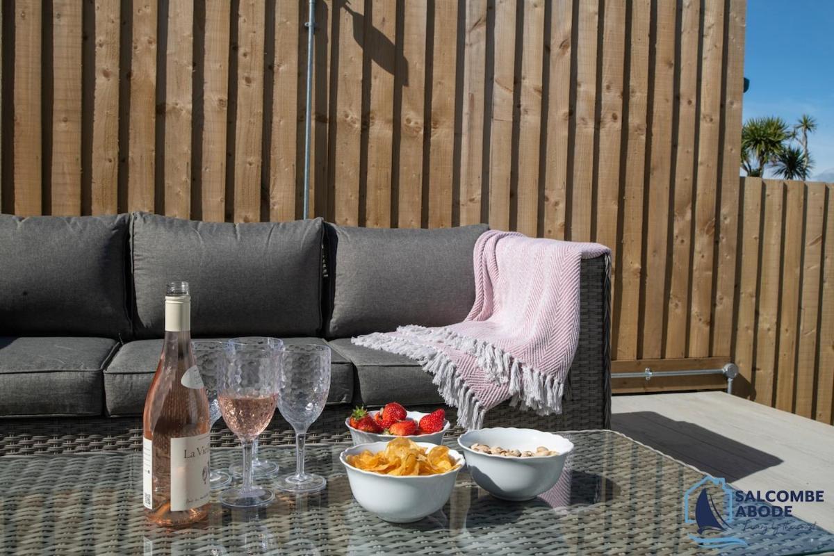 Stylish Sanctuary - Estuary Views - Outside Space Салкомб Екстериор снимка